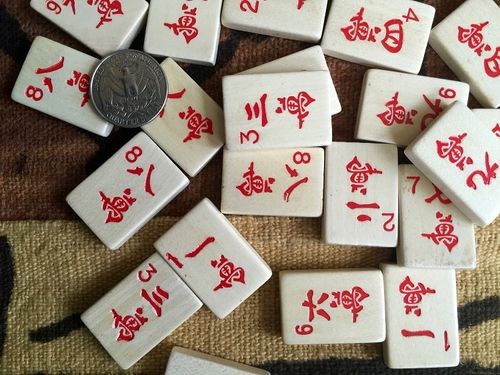 Painted Wooden Undrilled Mah Jong Tile Cabochon